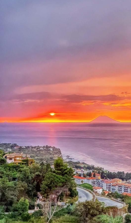 La Piazza Beb Bed & Breakfast Tropea Luaran gambar