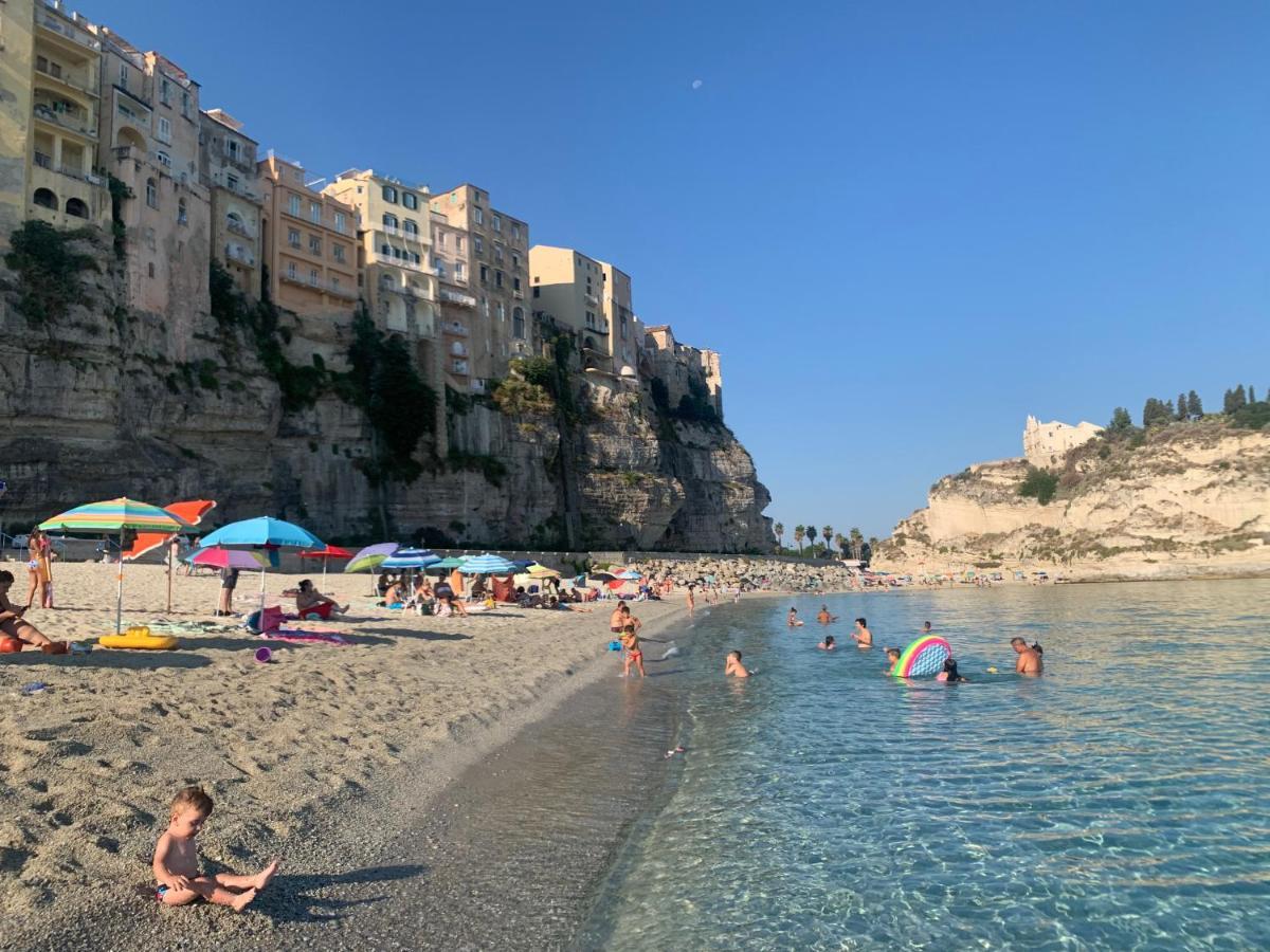 La Piazza Beb Bed & Breakfast Tropea Luaran gambar