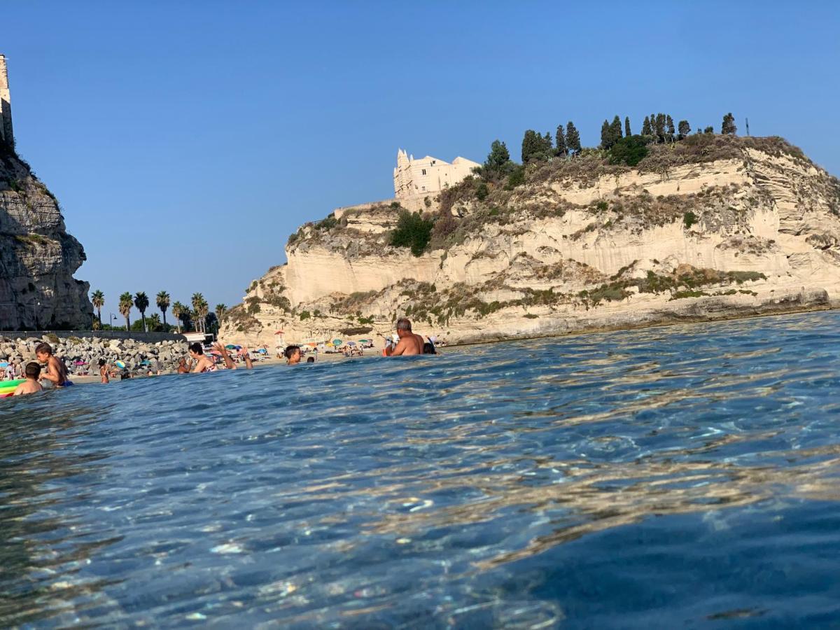 La Piazza Beb Bed & Breakfast Tropea Luaran gambar